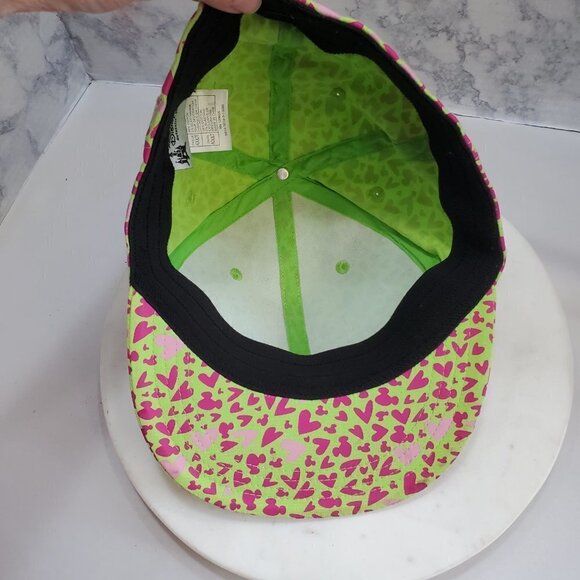 DISNEY Parks‎ Baseball Cap Green Pink Hearts Mickey Mouse Adult Size Stretch Fit - Picture 5 of 8